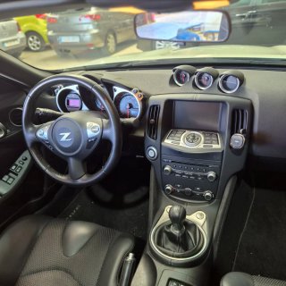Nissan 370Z 3.7 V6 328Cv. Sólo 69800 kms. Año 2020
