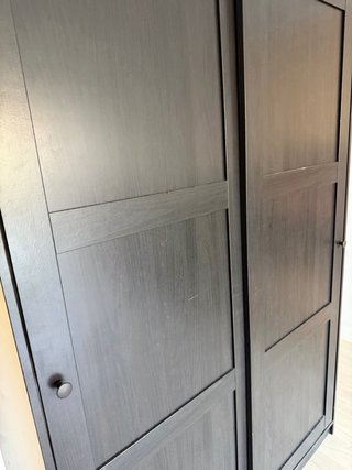 Armario IKEA RAKKESTAD negro-marrón 117cm