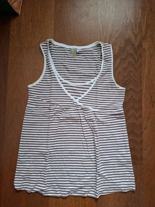 Camisetas embarazada/premamá H&M y Prenatal T.S/M