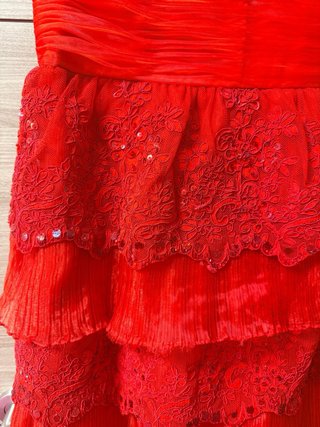 Vestido de fiesta rojo.