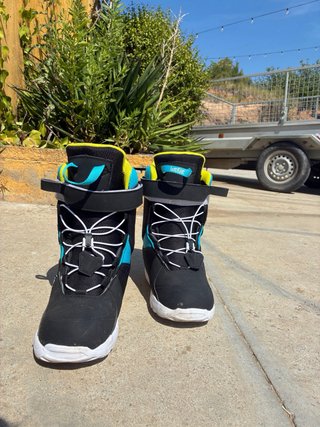 Tabla Snowboard ENDZONE con fijaciones y botas(36)
