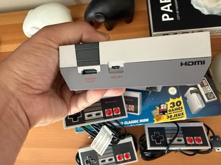 Nintendo Classic Mini original +2 mandos a mayores