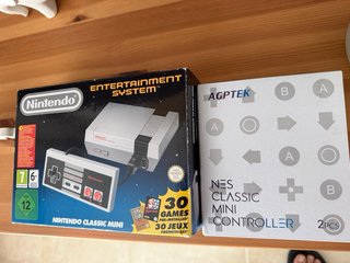 Nintendo Classic Mini original +2 mandos a mayores