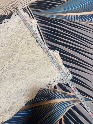 Maglia in pizzo bianca