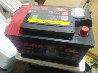 Batería coche nueva Tudor TB740 74Ah 12V