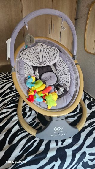 Hamaca bebé Kinderkraft con peluches
