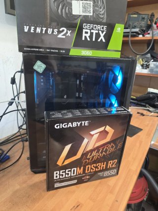 PC Gaming Ryzen 7 5700X RAM 32GB RTX3060-12GB