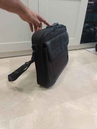 Bolso maletín para portátil hasta 18 pulgadas