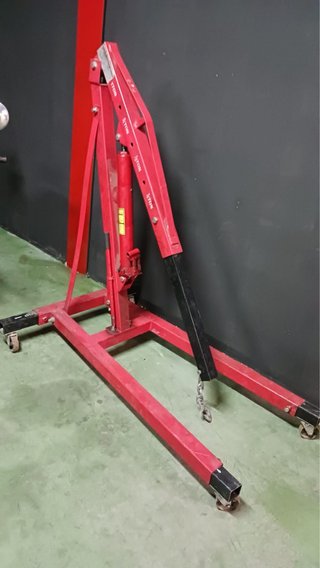 Pluma para sacar motores