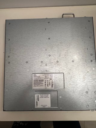 Switch Fibre Channel IBM SAN24B-5 Brocade 24 Port