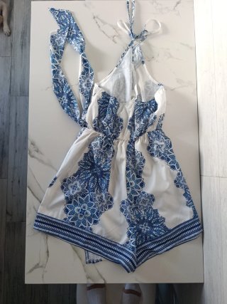 Mono corto estampado azul y blanco