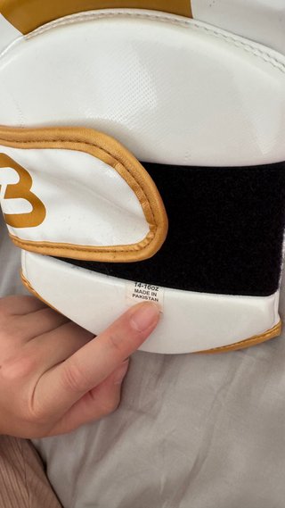 Guantes Boxeo Muay Thai Bruiser Blanco/Dorado