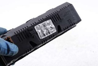 130256 98037778t pantalla gps citroen c3 1.4 tonic