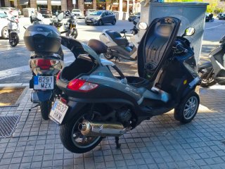 Piaggio MP3 500 Maxi Scooter Gris