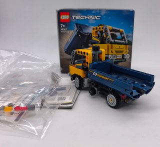 LEGO TECHNIC DUMP TRUCK 42147 +7 2 in 1