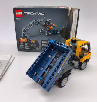 LEGO TECHNIC DUMP TRUCK 42147 +7 2 in 1