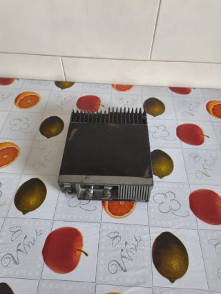 Emisora  TR-700