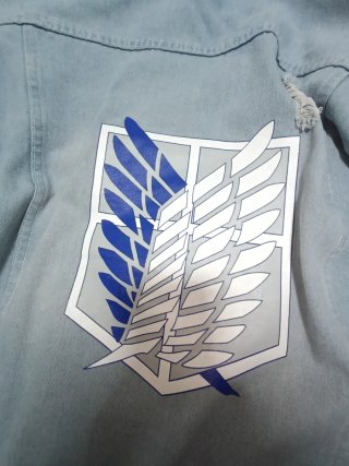 Chaqueta Attack on Titan