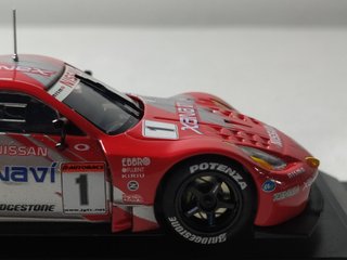 Nissan Z Xanavi Nismo a escala 1/43 (2004)