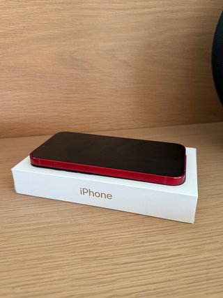 iPhone 13 Rojo - 72% batería