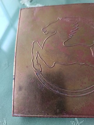 Pegaso en bronce