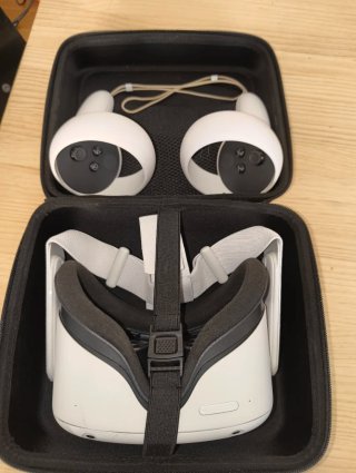 Oculus Meta Quest 2 64GB + Accesorios