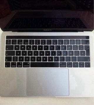 MacBook Pro 13 2019 i7 / 16GB RAM Plata