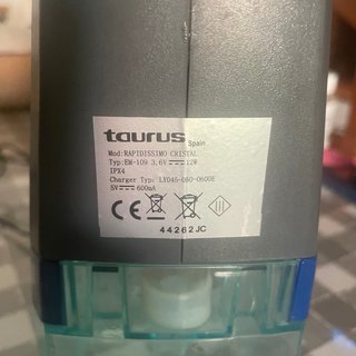Taurus limpiacristales