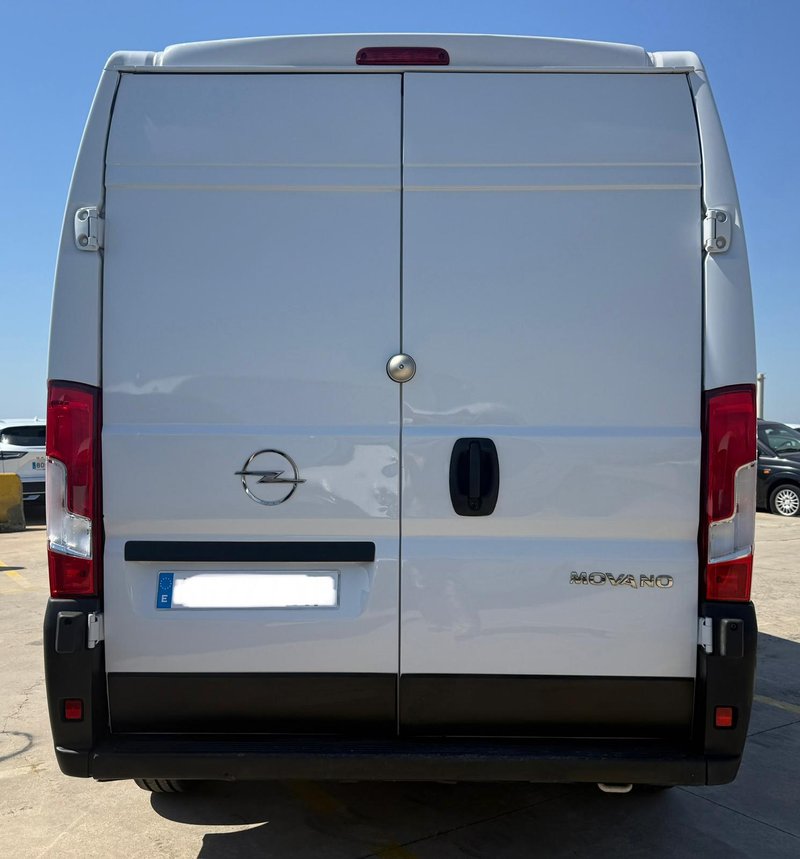 Opel Movano 2022, foto 2