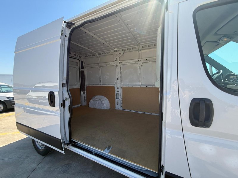 Opel Movano 2022, foto 9