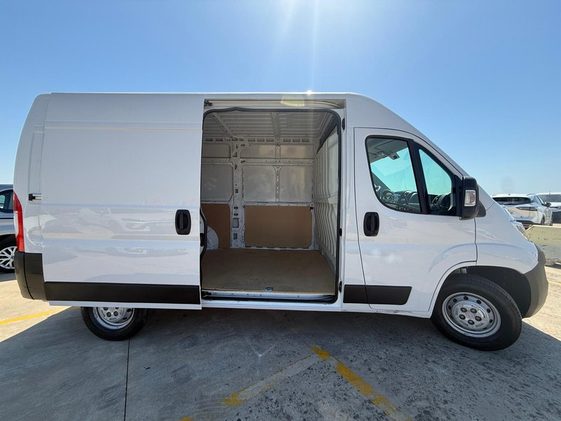 Opel Movano 2022, foto 10