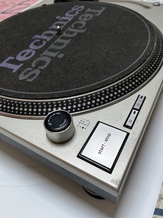 Technics SL-1200 MK5 Tocadiscos