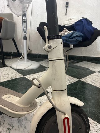 Patinete Xiaomi M365 Blanco con cargador LEER DESC