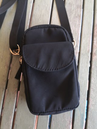 Pack bolso tote y mini bolso móvil