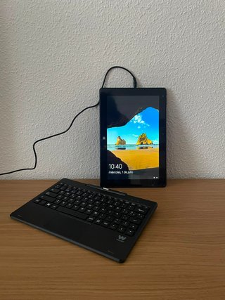 Tablet Woxter Windows + Teclado