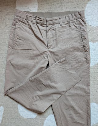 Pantalones Chinos Mango slim fit beige talla 42