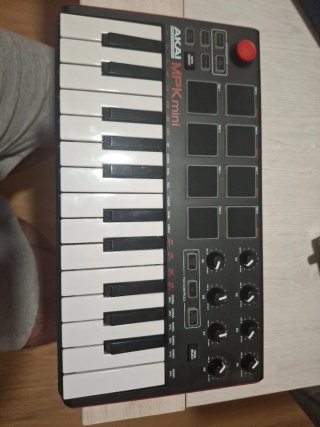 Akai MPK mini 2 Teclado Controlador VST