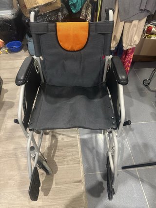 Silla de rueda no electrica