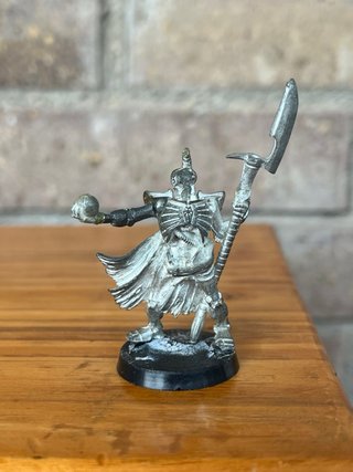 Metal Líder Necron con Orbe Oldhammer