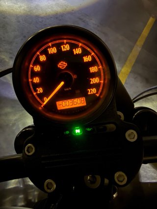 Harley Iron 883 2021 - 3608 km