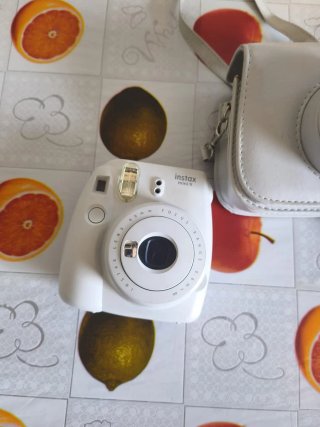 Cámara Fujifilm Instax Mini 9 Blanca
