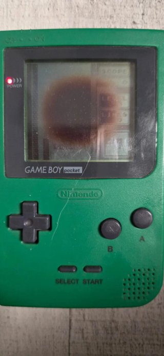 Pack 1 game boy color 1 game boy pocket + 6 Juegos