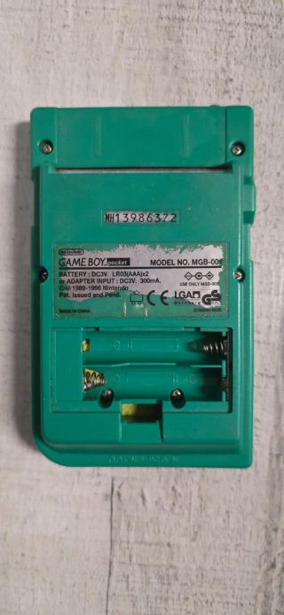 Pack 1 game boy color 1 game boy pocket + 6 Juegos