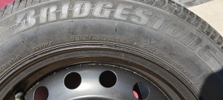 Rueda Bridgestone 195/60/R15/88V Nueva nunca Usada