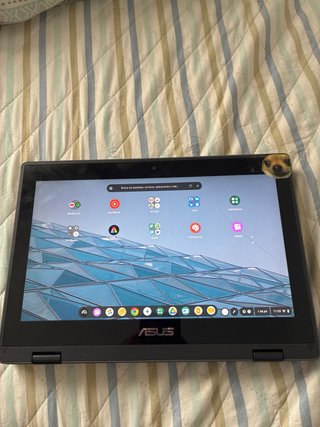 Ordenador portátil ASUS para colegio