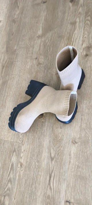 Botas calcetín en beige