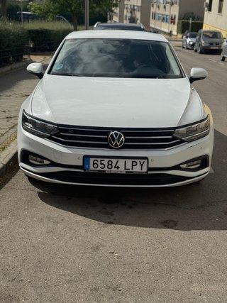 Volkswagen Passat 2022