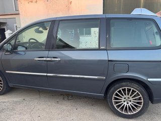 Peugeot 807 2009 HDI 7plz
