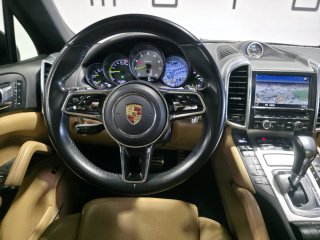Porsche Cayenne 2015