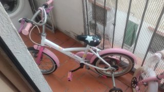 Bicicleta infantil Btwin rosa